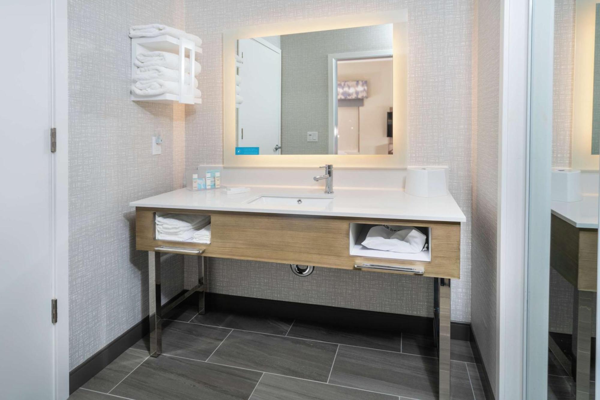 Hampton Inn & Suites Santa Maria Εξωτερικό φωτογραφία